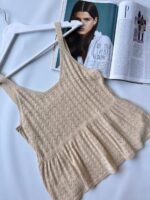 MUSCULOSA NINA