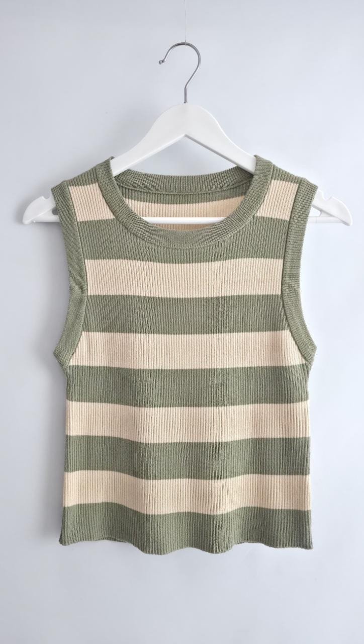 1c6e8a00-83df-477a-833e-086ee14bdfa9.jpg MUSCULOSA ALICE - Imagen 1