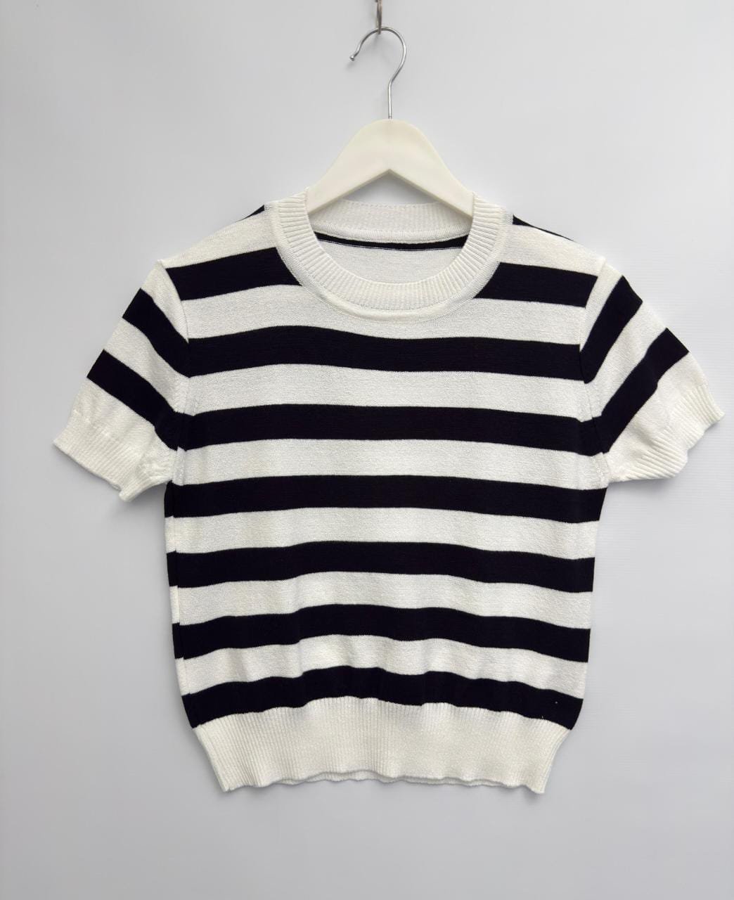 ac9437f7-9ed8-4eec-9fec-7d62f913072a.jpg REMERA LUCIA - Imagen 1